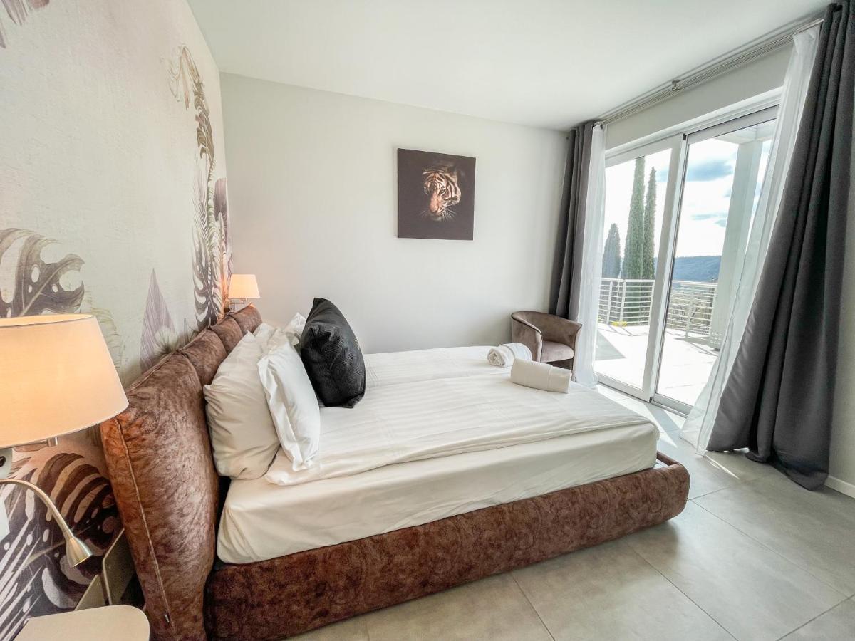 Sunset Lodge - Enjoy Holiday Garda  Exterior foto